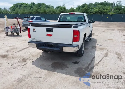 2008 Chevrolet Silverado Work Truck z USA, uszkodzony, nr VIN 1GCEC14CX8Z164130